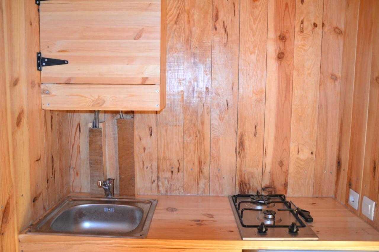 Le Ranch Amadeus Bed & Breakfast Saint-Paul-en-Born Bagian luar foto
